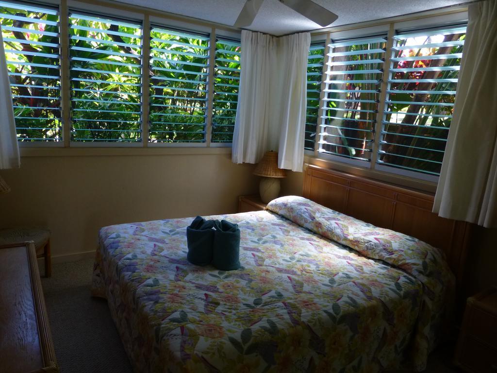 Mahina Surf 220 By Redawning Aparthotel Lahaina Exterior foto