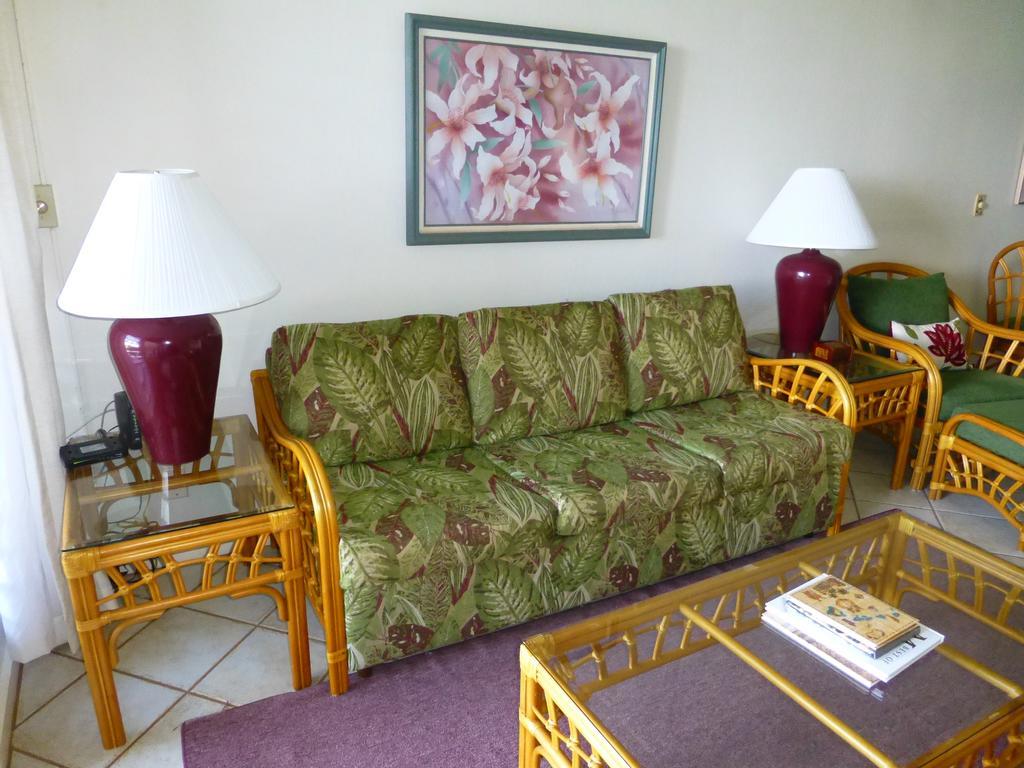 Mahina Surf 220 By Redawning Aparthotel Lahaina Exterior foto