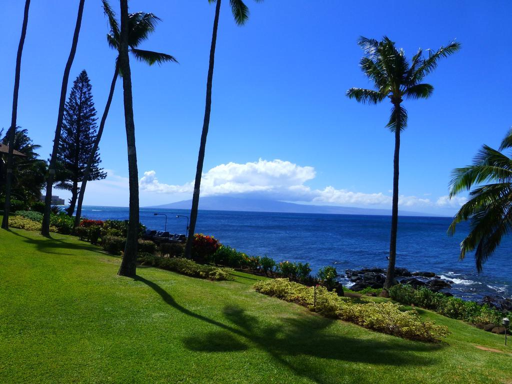 Mahina Surf 220 By Redawning Aparthotel Lahaina Exterior foto