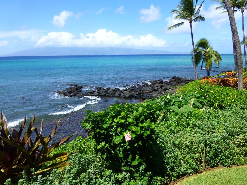 Mahina Surf 220 By Redawning Aparthotel Lahaina Exterior foto
